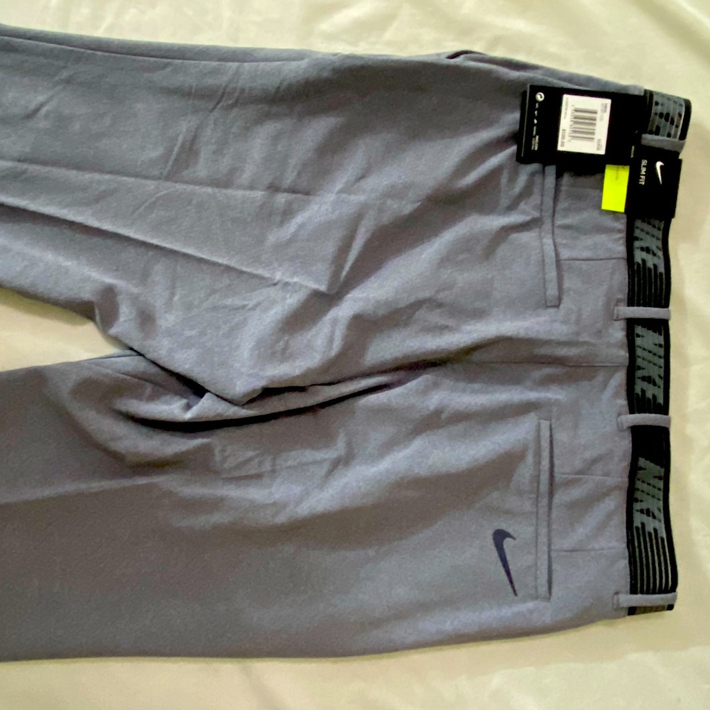 Nike golf pants. 32X30 super stretch slim fit.